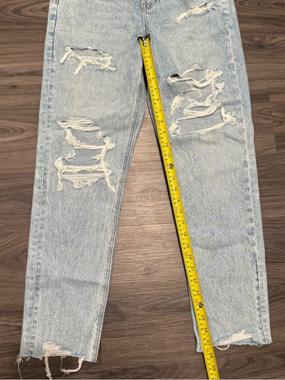 American Eagle Mom Jeans Size 4 27W Super High Rise Light Super Bleach Strigid - Picture 15 of 15